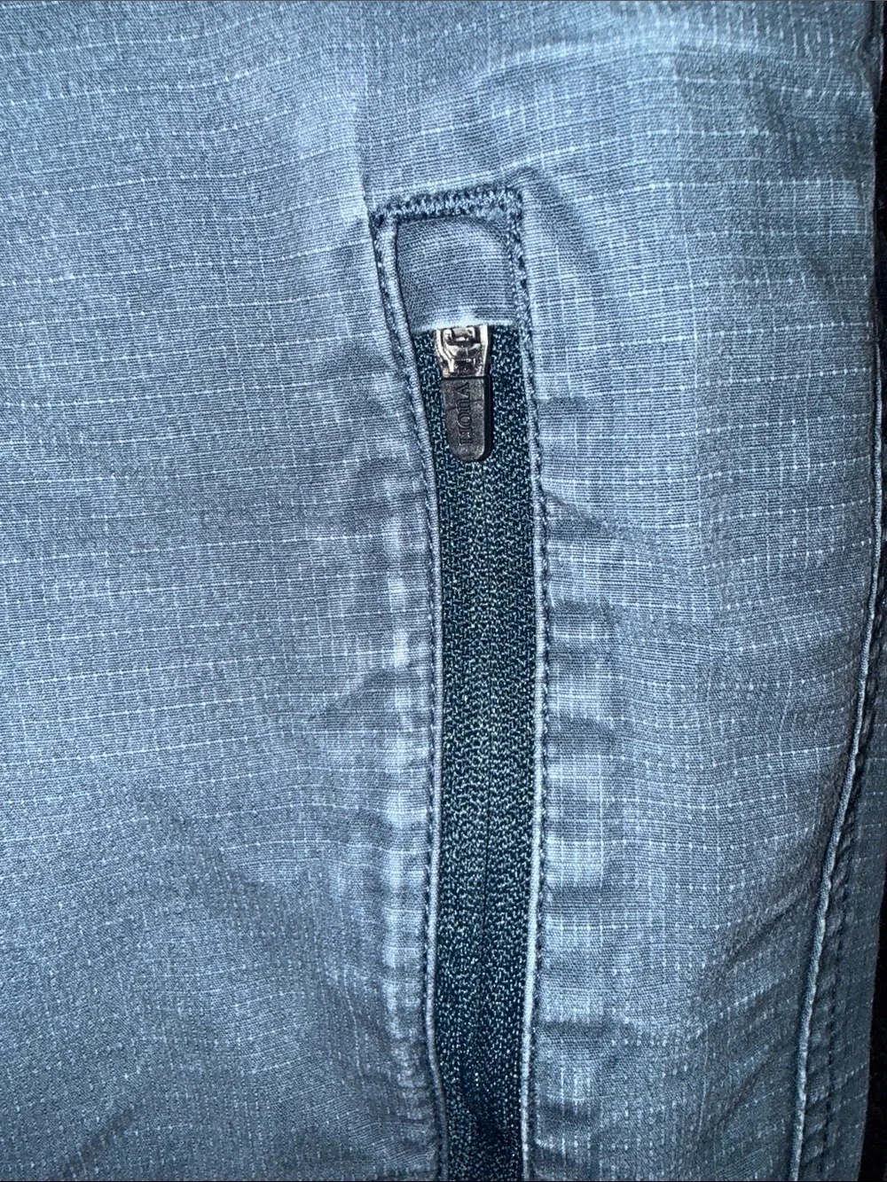 Vuori Men's Slate Blue Cargo Jogger Pants with Drawstring